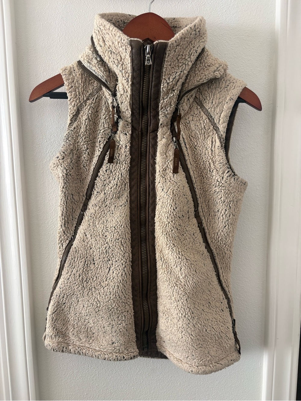 Kuhl Cream Flight Vest